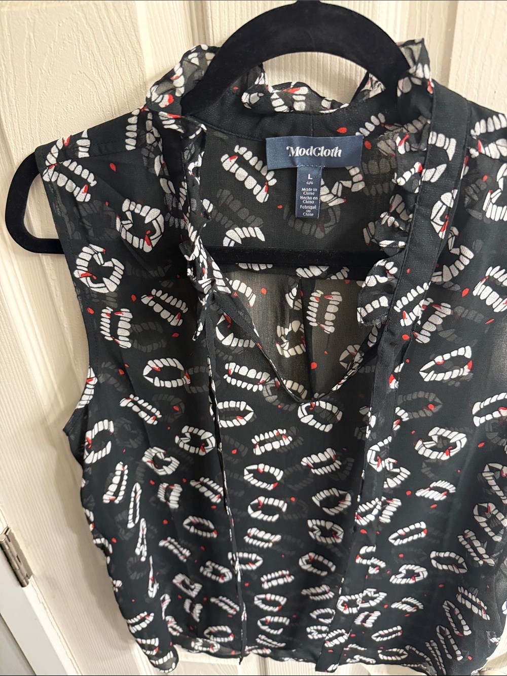 Modcloth Black Sheer Sleeveless Blouse with Vampire Fang Print - Picture 4 of 4